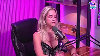 Little Blonde Strips Naked in the Studio 😏