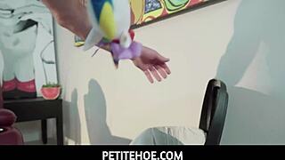 i’m wild for mickey violet, petite babe taking big toys at petitehoe, pure teen fun