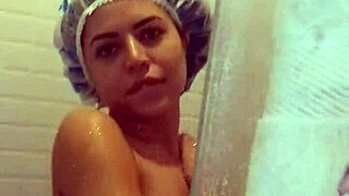 delicious bath, want to see the rest after? go to red.