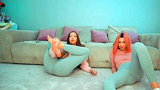 Twins are just incredible to watch while jerking off, so hot