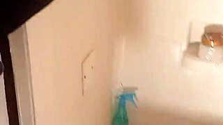 Roxanne And Xander Enjoy A Relaxing Shower Time With Shaved Bodies