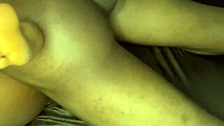 i can't control my sex drive with these curvy legs and small waist