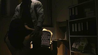 娇小法国熟女Ava Courcelles 被大黑屌口爆尖叫