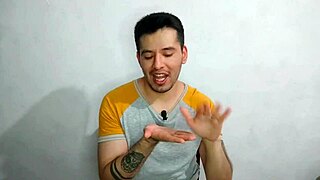 joven medico es penetrado por su jefe doctor maduro de 23cm verga en hospital!