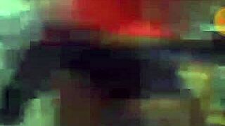 Morena dancing with her big ass.