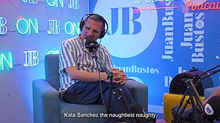 Kata Sanchez Milf Cums On Vibrating Machine