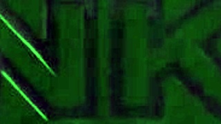 瘦弱女奴深喉巨型假阳具