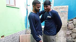 I enjoy watching this gay threesome with big cocks during lunch break in usa.