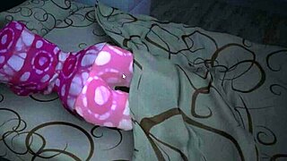 What's the complete gameplay like with my cute roommate?