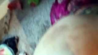 fingering my ex gf till she moans and screams 😩