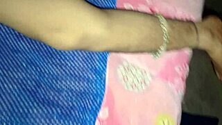 Desi Bhabhi Ne Squirt Se Devar Ko Nehla Diya Chudai Ke Waqt Hindi Hd Video Sex