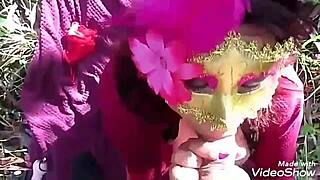 me encontraron tocandome en el bosque y me dieron verga por putita