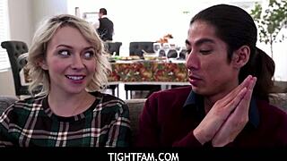 Family Thanksgiving Dinner With Step Sis Ava Sinclaire!