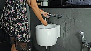 in visit without panties play sexy while hosts was out for 10 minutes to pick up another guests