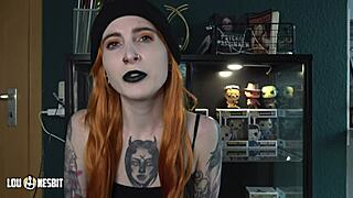 i'm in a reverse gangbang with lou and lia