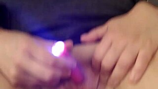 Sexy White Bitch Getting Her Pussy Played With By Neighbor Cheating On Husband