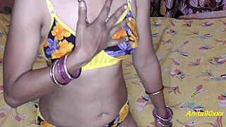 Anita bhabhi fucked hard by desi dick!