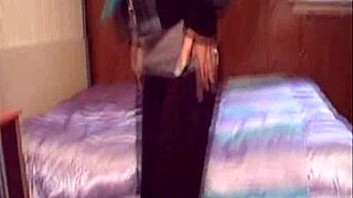 19yo native american teen swallows cum