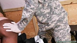 野外男同军士教官口爆