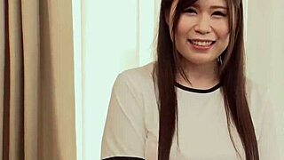 Japanese model nana yuri with 100cm bust g-cup huge tits appears in collection for blowjob