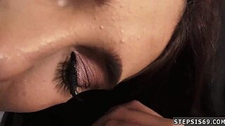 Teen Shows Feet While Sucking Stepbro's Banana!