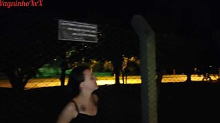 Hot skinny girl pissing and showing her beautiful ass in the public park!