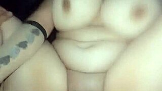 终于在下班后搞定工作场所的丰满熟女