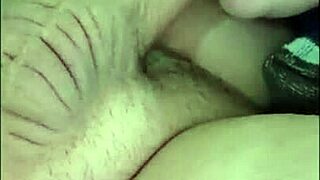 Incredible Deepthroat Cumshot Moments in Vintage Compilation!