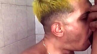 muleque que tava jogando futebol veio me botar pra mamar no sigilo