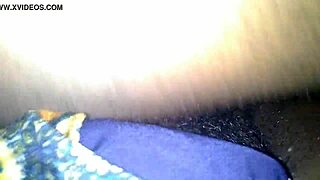 淫屄猛操喷满大黑鸡巴！