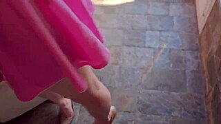 i masturbate with my gold heels on, feeling so pretty