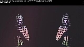 sexy teen dances to music in california video