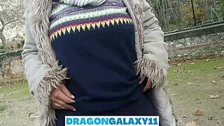 giving blowjob outdoors in the park