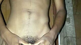 Indian 18 Year Old Boy Takes Selfie in Lockdown