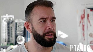 安娜克莱尔克劳兹医院里被威尔庞德医生猛干正中下怀