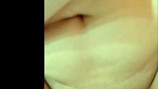 the russian chick saddled the guy's pussy in the morning with a wet pussy