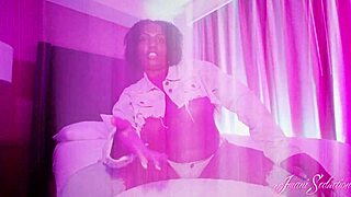 i suck big booty milfs in threesome with jayden starr.