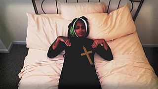 yo, join this wild 3sum with a nun and two priests!