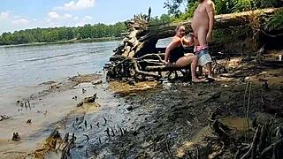 my thick wife becky tailorxxx fucked in the mud