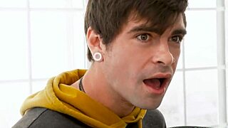 stepsisters emma sirus and scarlett hampton get thrilled with huge cock blowjob and missionary fuck