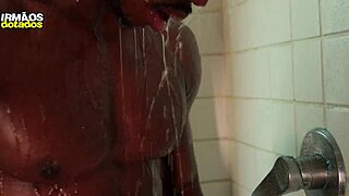 o safado gay caiu de boca na rola grande do negao dotado, ass to mouth