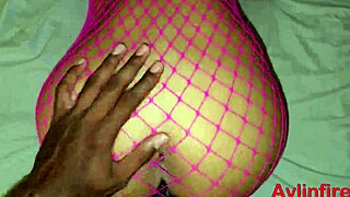 Hot stepmom teases stepson, they fuck! 😏