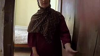 arab boss bangs homeless chick's tight pussy for heavenly pleasure 😈