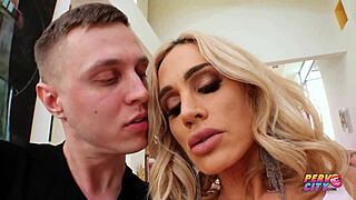 Pervcity MILF Sarah Jessie seduces student in scene
