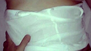 Horny hottie babe intensely craves sex and blowjob