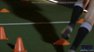 Sexy Black Teen Strips for Intense Gym Workout Session!