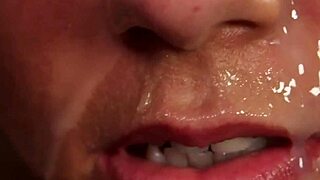 Foxy Honey Gets Jizz Load On Face Eating Semen