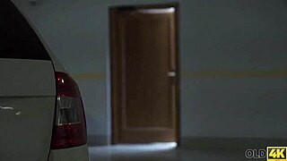 Experienced dad handles young Summer Brooks well