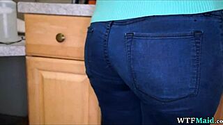 i’m just chatting with my new latina maid