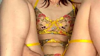 masturbating with a toy - day 12, feels so good